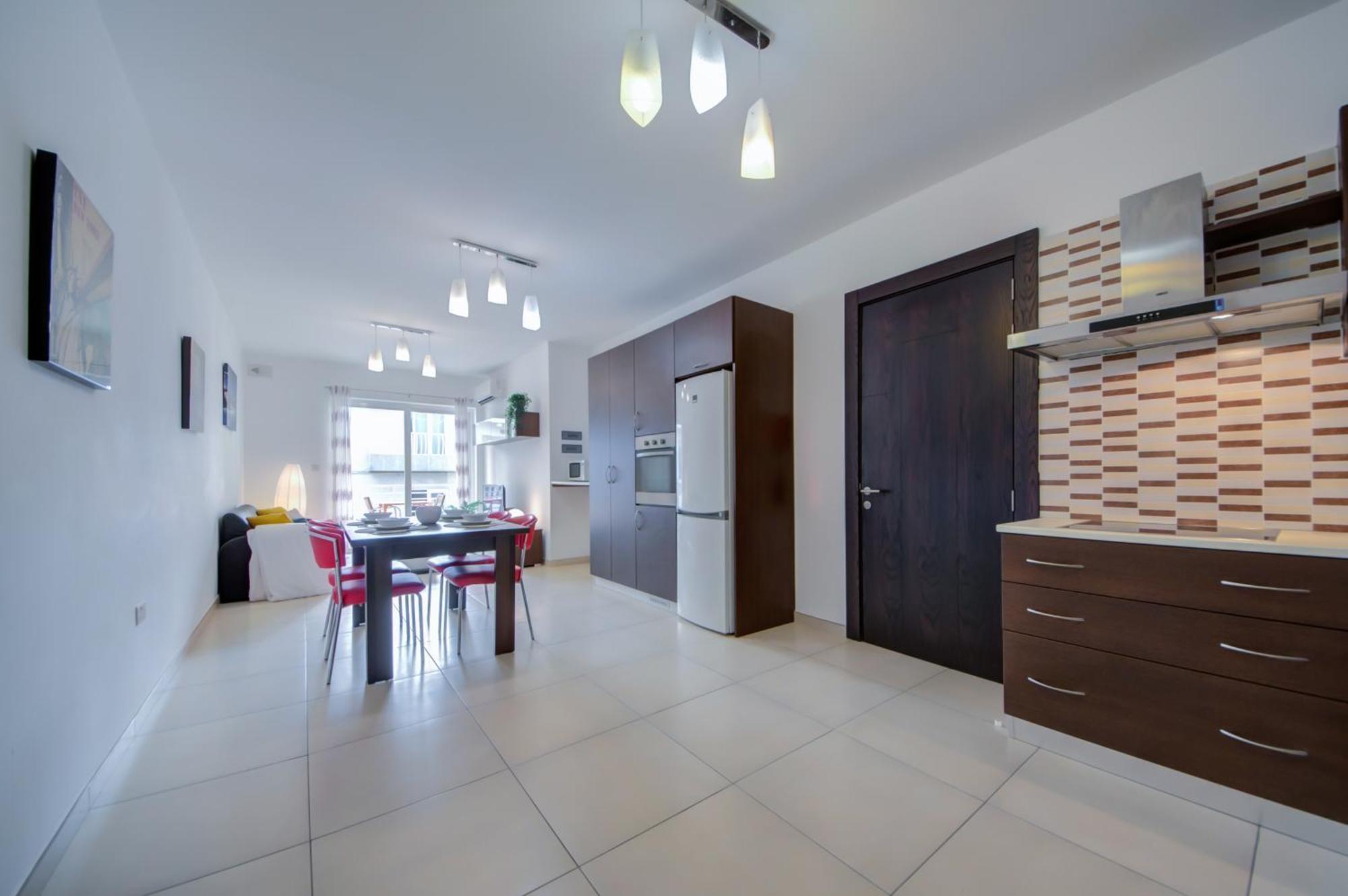 Prime Location, Modern Apartment In St Julian'S, Paceville, Apt 8 By Vaganza Сент Джулианс Экстерьер фото